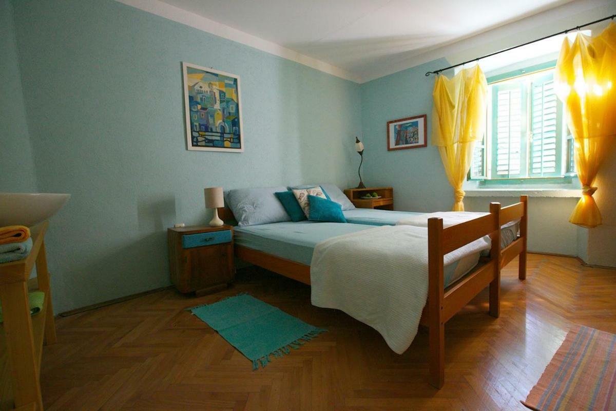 Abeona Mediterranean Villa Drivenik Exterior photo